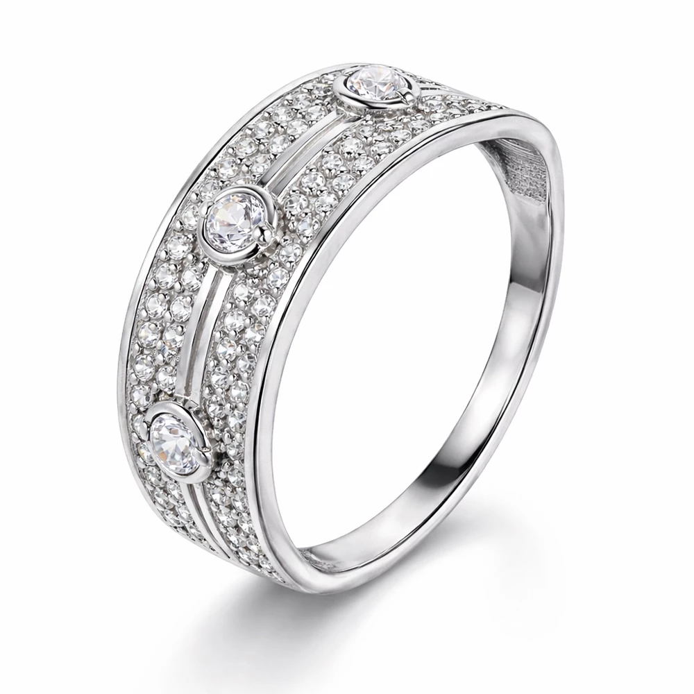 Кольцо с фианитами из серебра 925 пробы