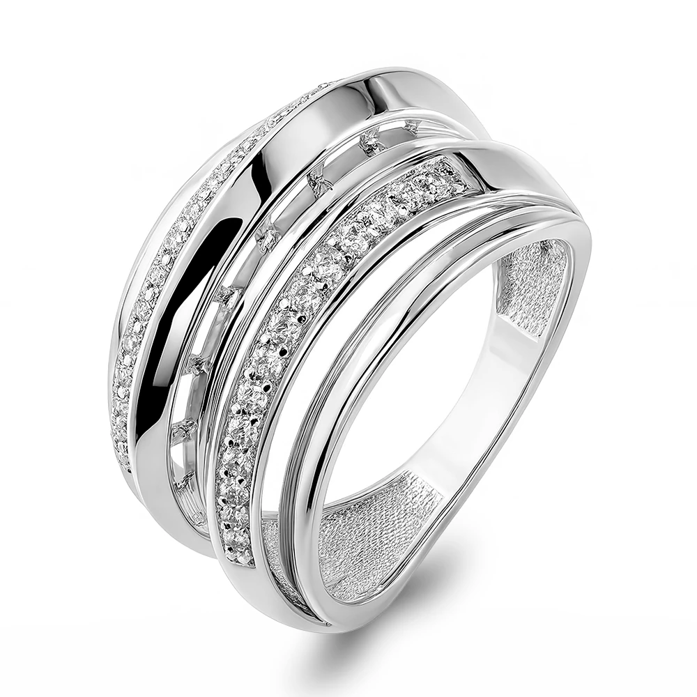 Кольцо с фианитами из серебра 925 пробы