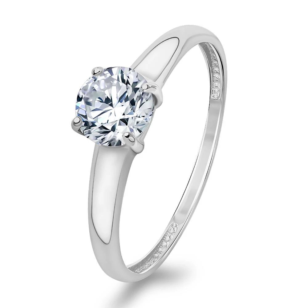 Кольцо с фианитом из серебра 925 пробы