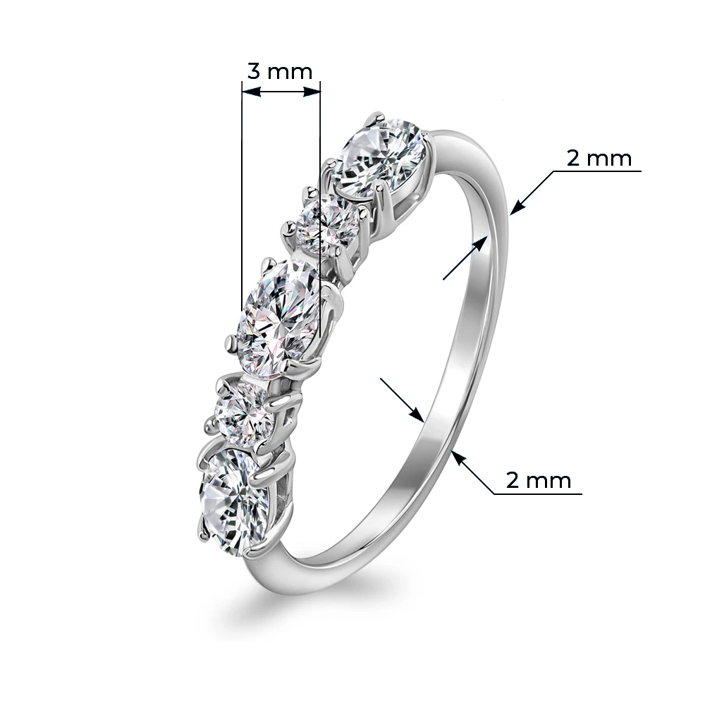 Кольцо с фианитами из серебра 925 пробы