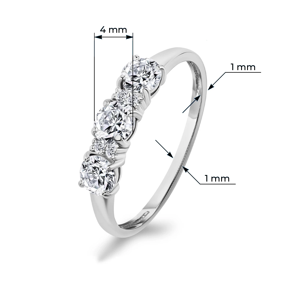 Кольцо с фианитами из серебра 925 пробы