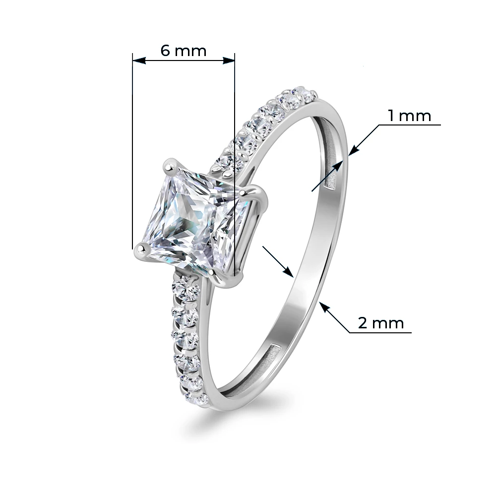 Кольцо с фианитами из серебра 925 пробы