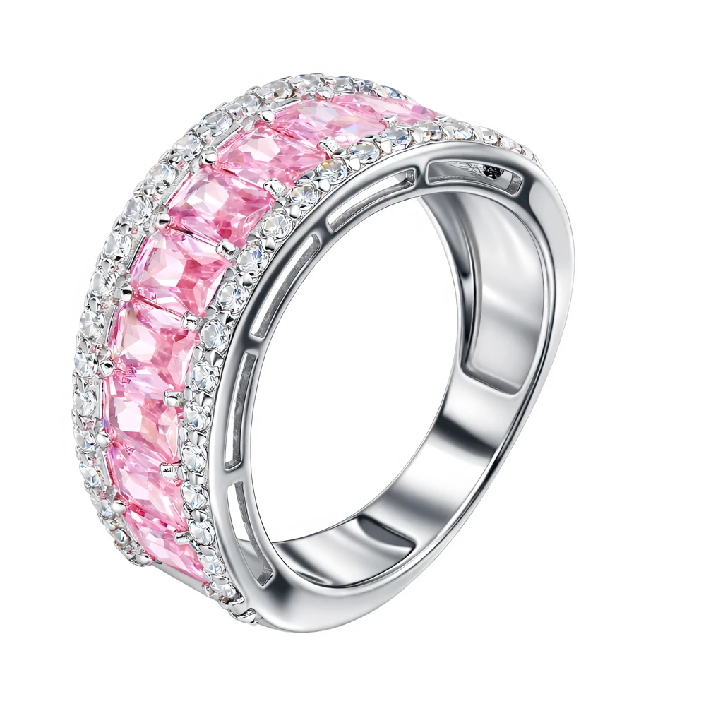 Кольцо с фианитами из серебра 925 пробы