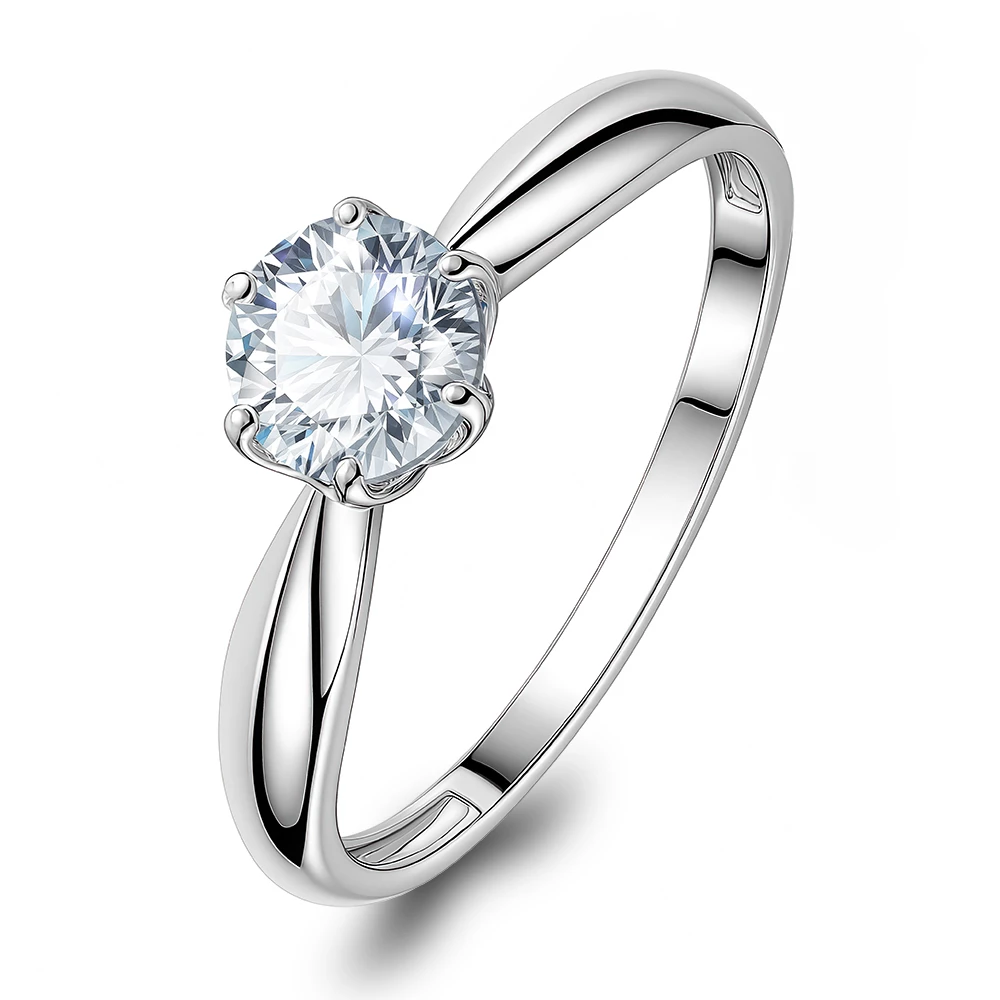 Кольцо с фианитом из серебра 925 пробы