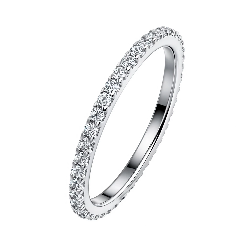 Кольцо с фианитами из серебра 925 пробы