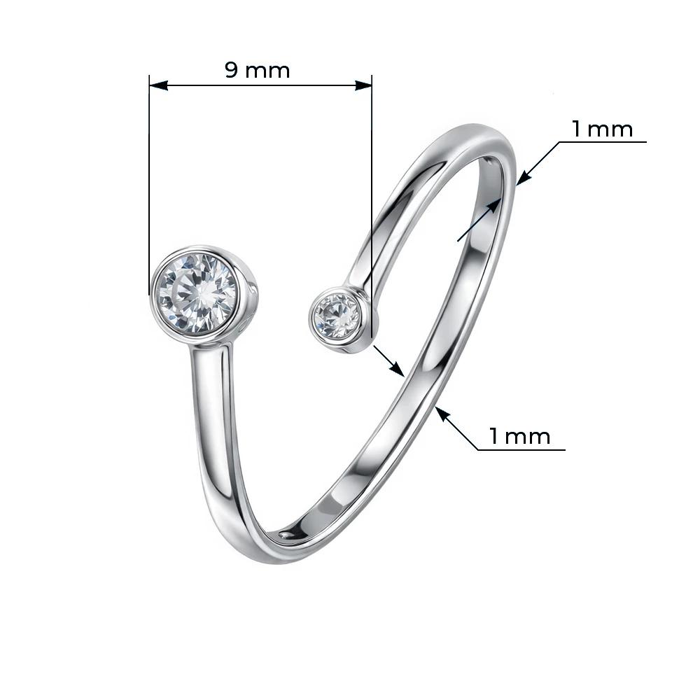 Кольцо с фианитами из серебра 925 пробы