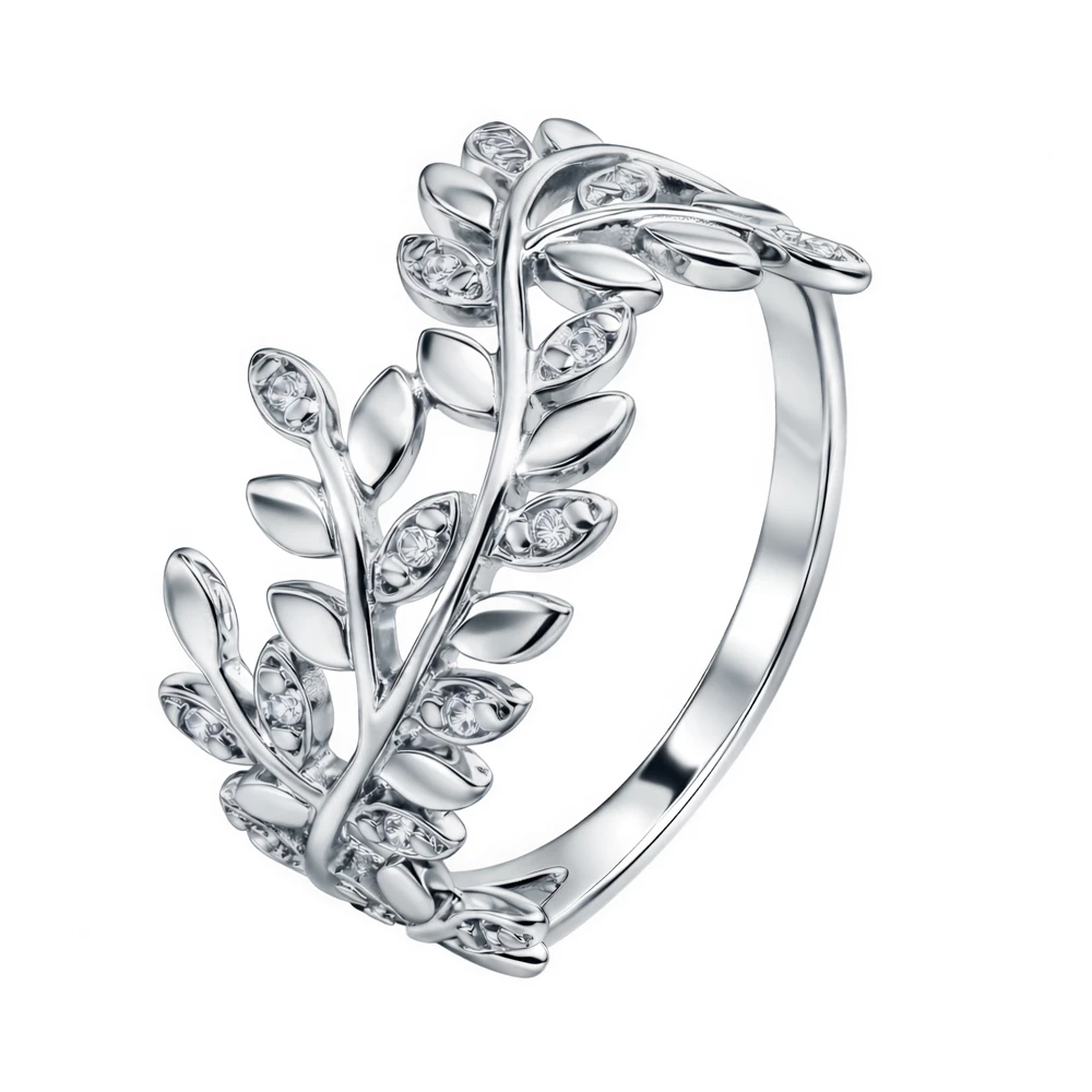 Кольцо с фианитами из серебра 925 пробы