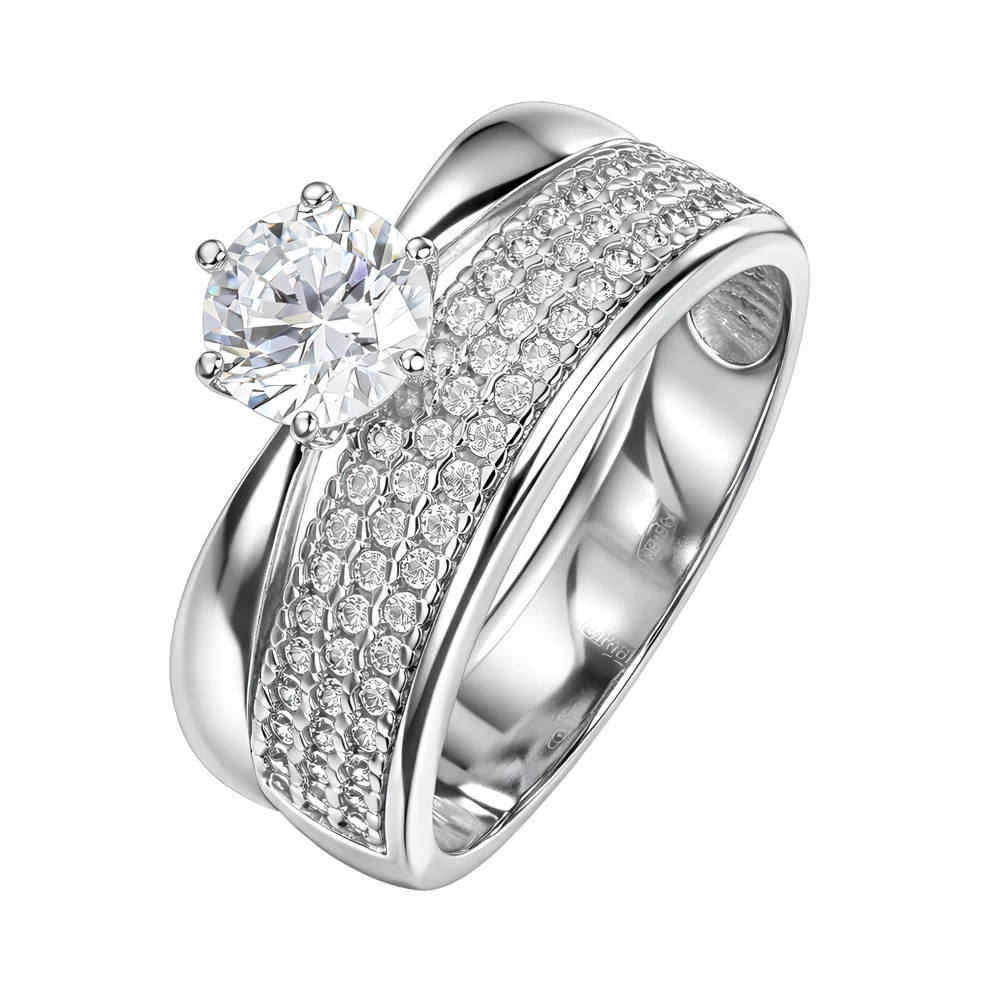 Кольцо с фианитами из серебра 925 пробы