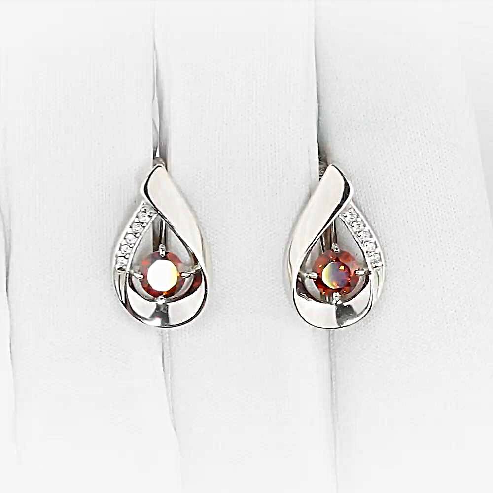 Серьги с гранатами из серебра 925 пробы 1