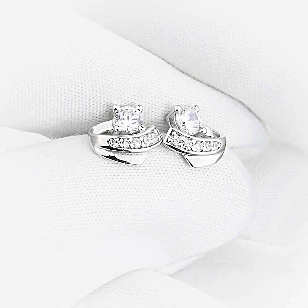 Серьги с фианитами из серебра 925 пробы