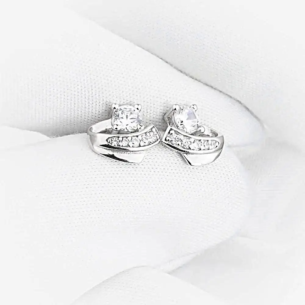 Серьги с фианитами из серебра 925 пробы 1