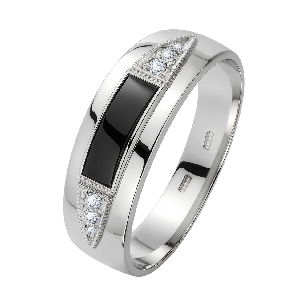 Кольцо с фианитами из серебра 925 пробы