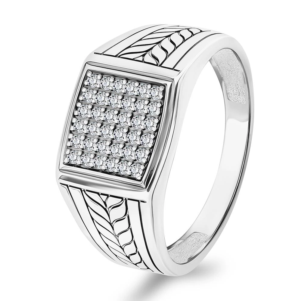 Кольцо с фианитами из серебра 925 пробы