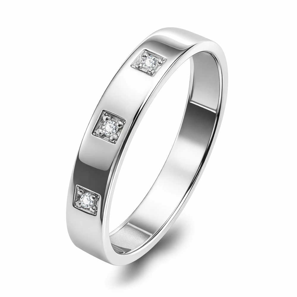 Кольцо с фианитами из серебра 925 пробы