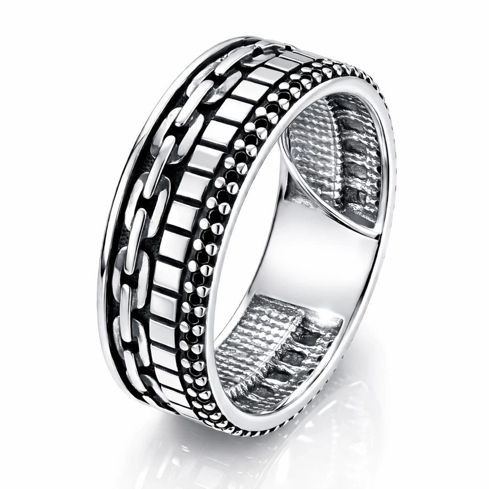 Кольцо с фианитами из серебра 925 пробы