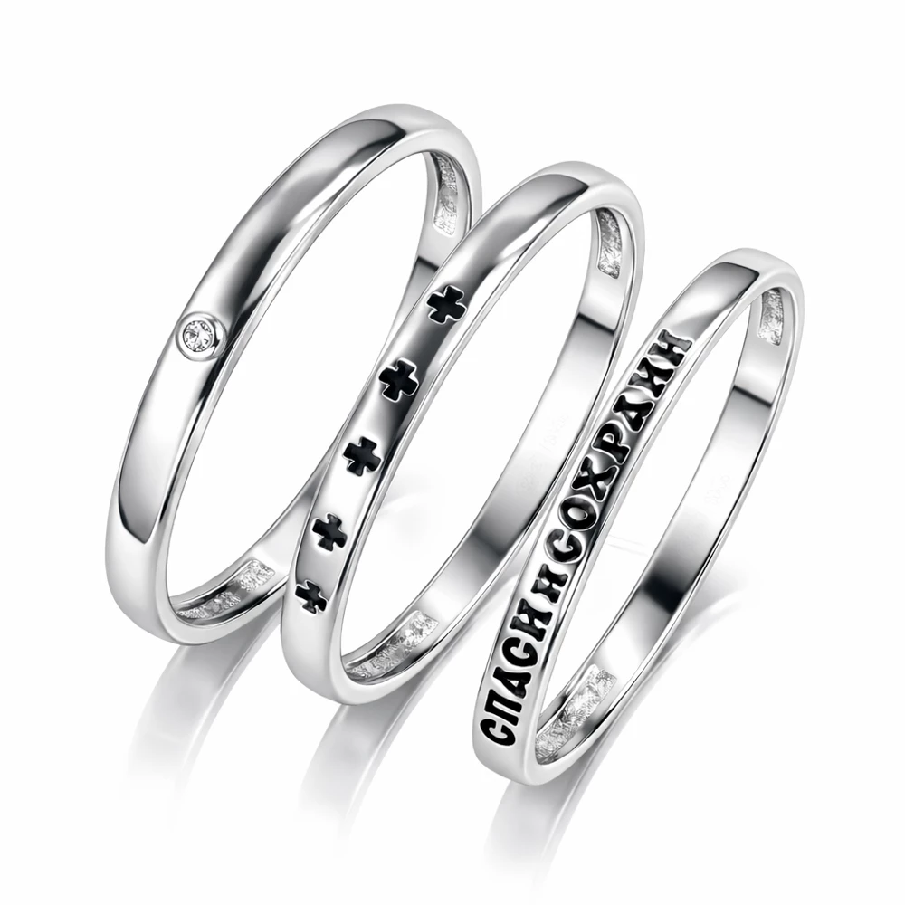 Кольцо с фианитом из серебра 925 пробы