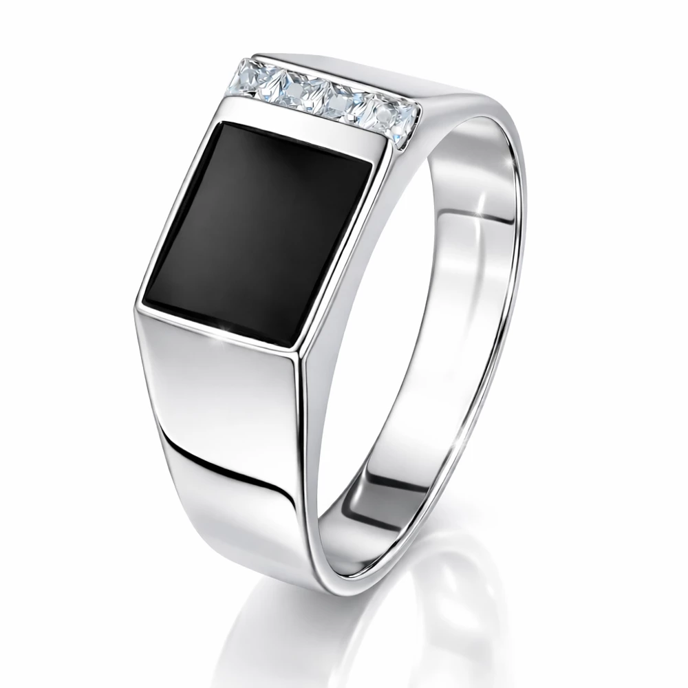 Кольцо с фианитами из серебра 925 пробы