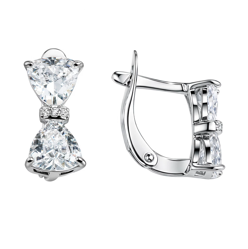 Серьги с фианитами из серебра 925 пробы
