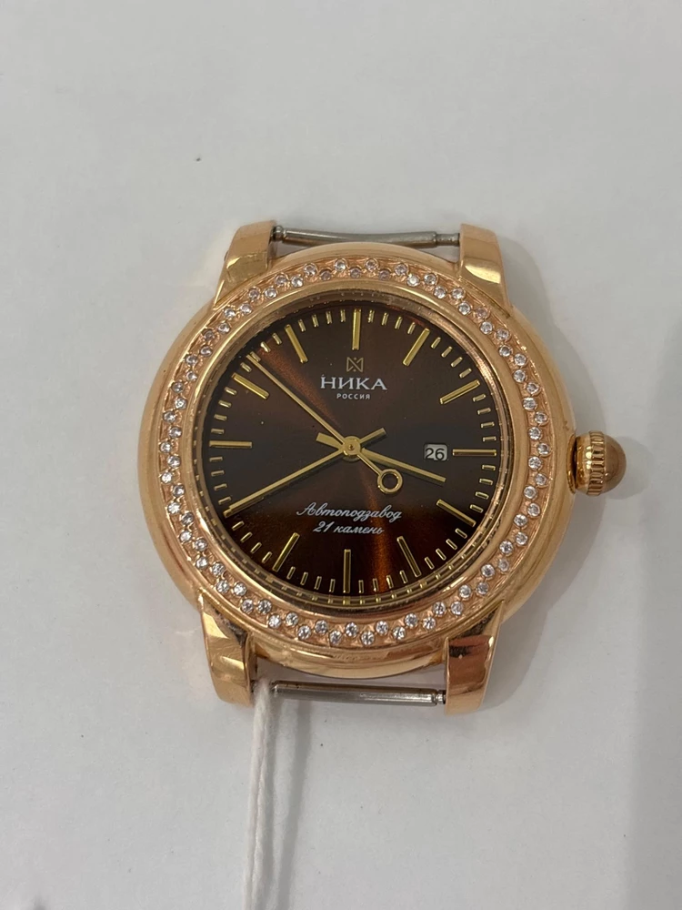 Часовой корпус с фианитом из красного золота 585 пробы