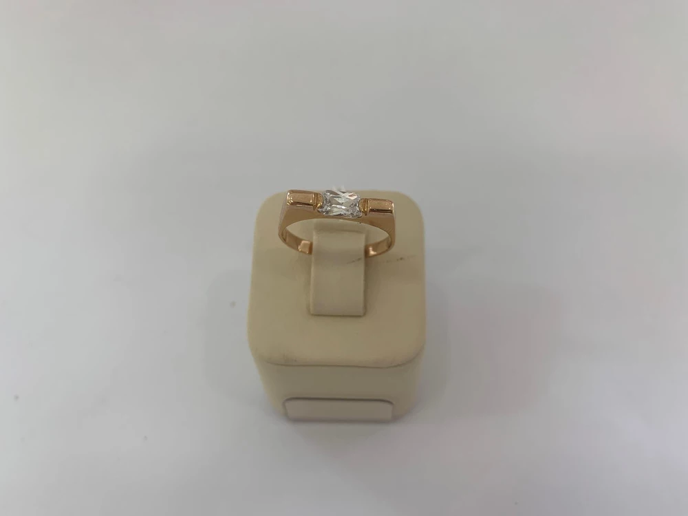 Кольцо с фианитом из красного золота 585 пробы 1