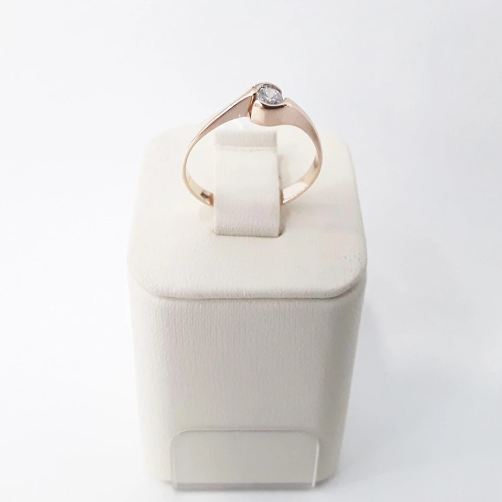 Кольцо с фианитом из красного золота 585 пробы 1