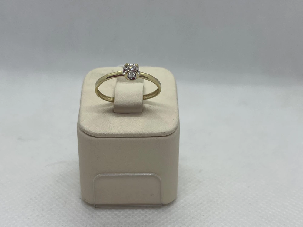 Кольцо с бриллиантом из красного золота 585 пробы 1