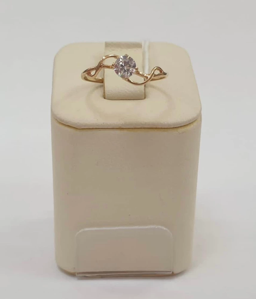 Кольцо с фианитом из красного золота 585 пробы