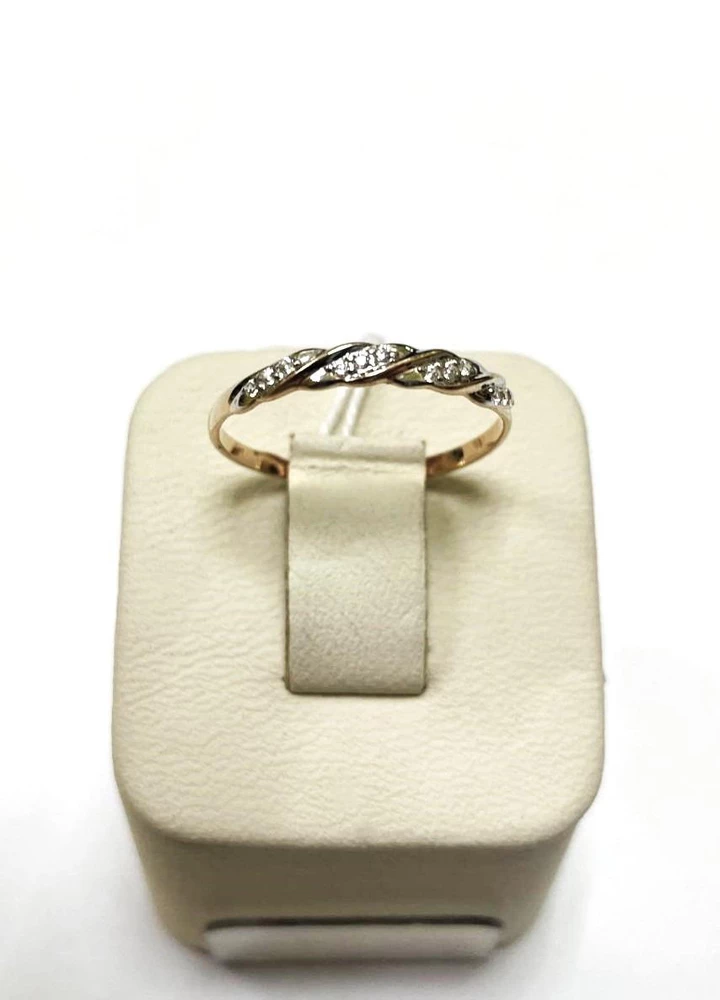 Кольцо с фианитом из красного золота 585 пробы