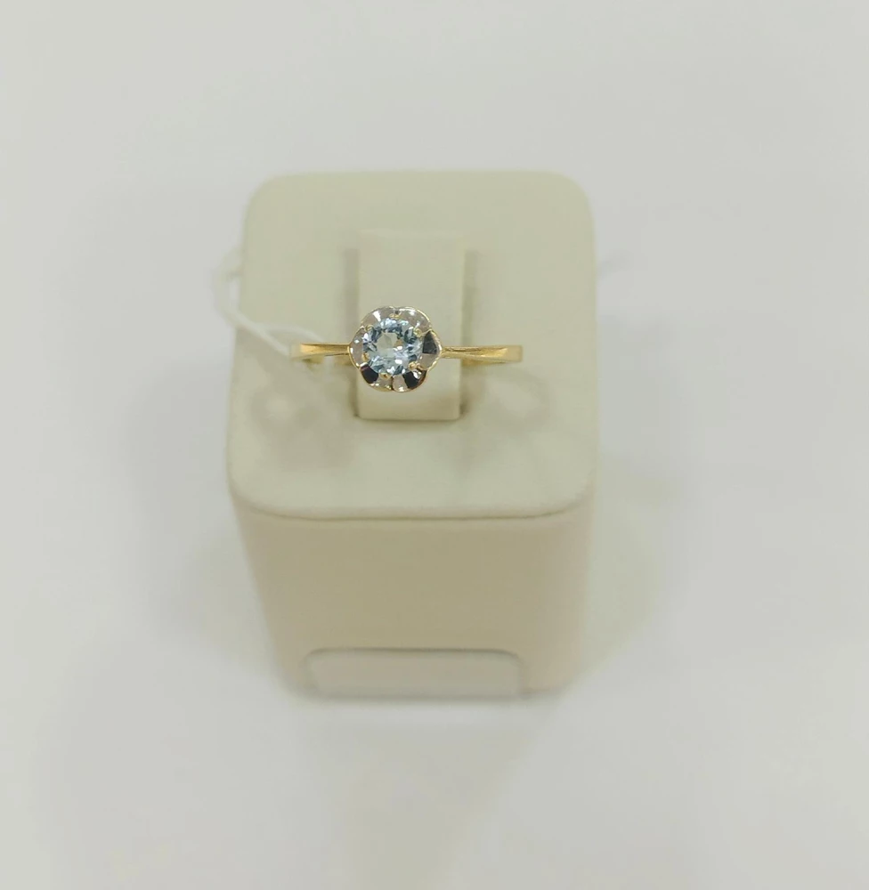 Кольцо с фианитом из красного золота 585 пробы