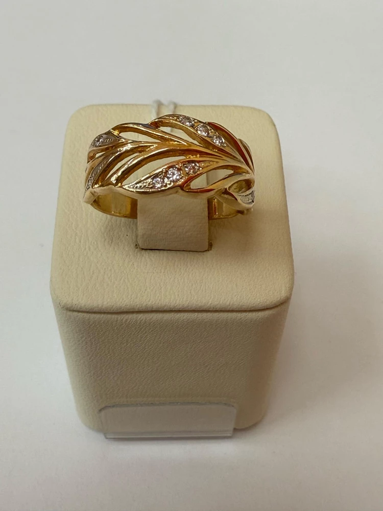 Кольцо с фианитом из красного золота 585 пробы