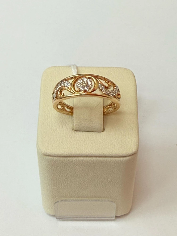 Кольцо с фианитом из красного золота 585 пробы