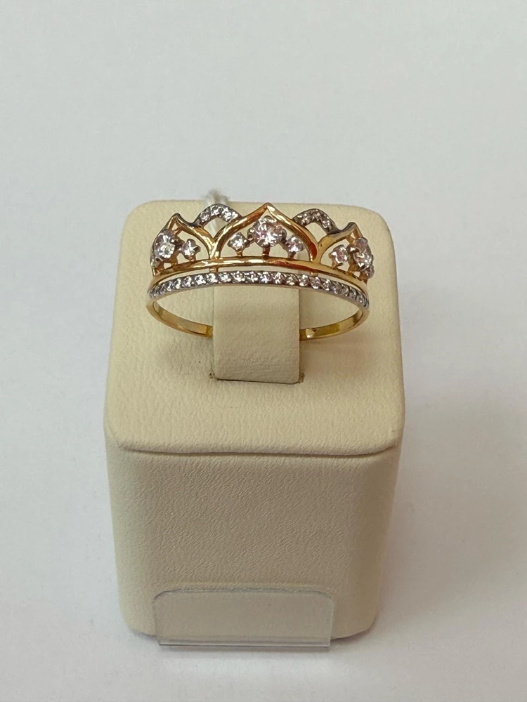 Кольцо с фианитом из красного золота 585 пробы