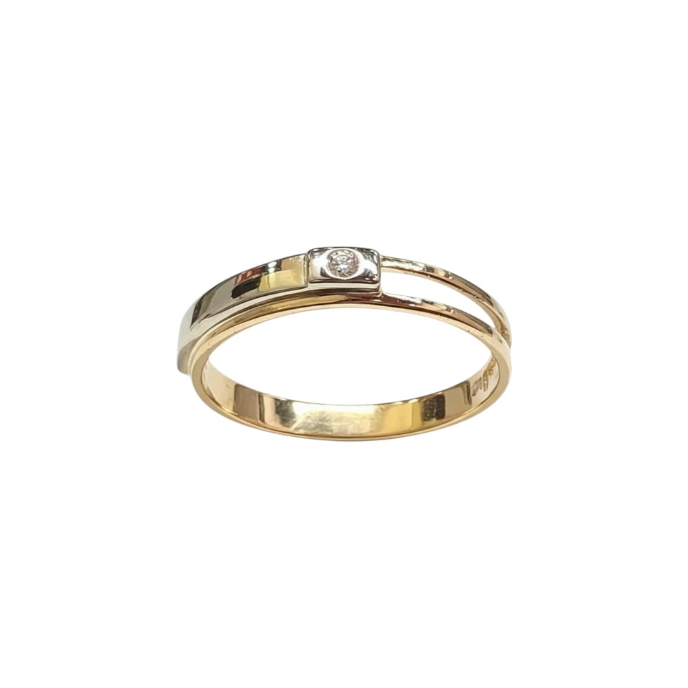 Кольцо с бриллиантом из красного золота 585 пробы Кольцо с бриллиантом из красного золота 585 пробы