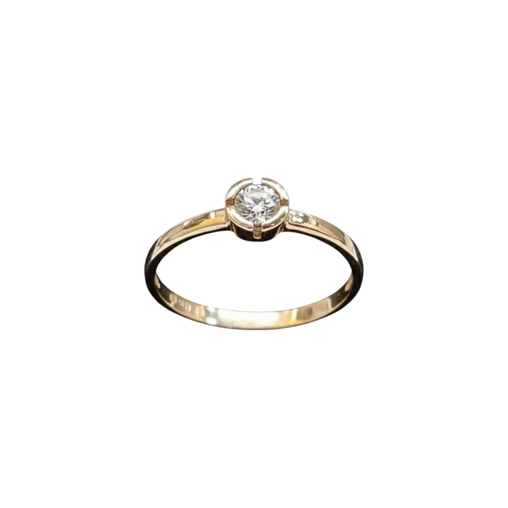 Кольцо с бриллиантом из красного золота 585 пробы Кольцо с бриллиантом из красного золота 585 пробы