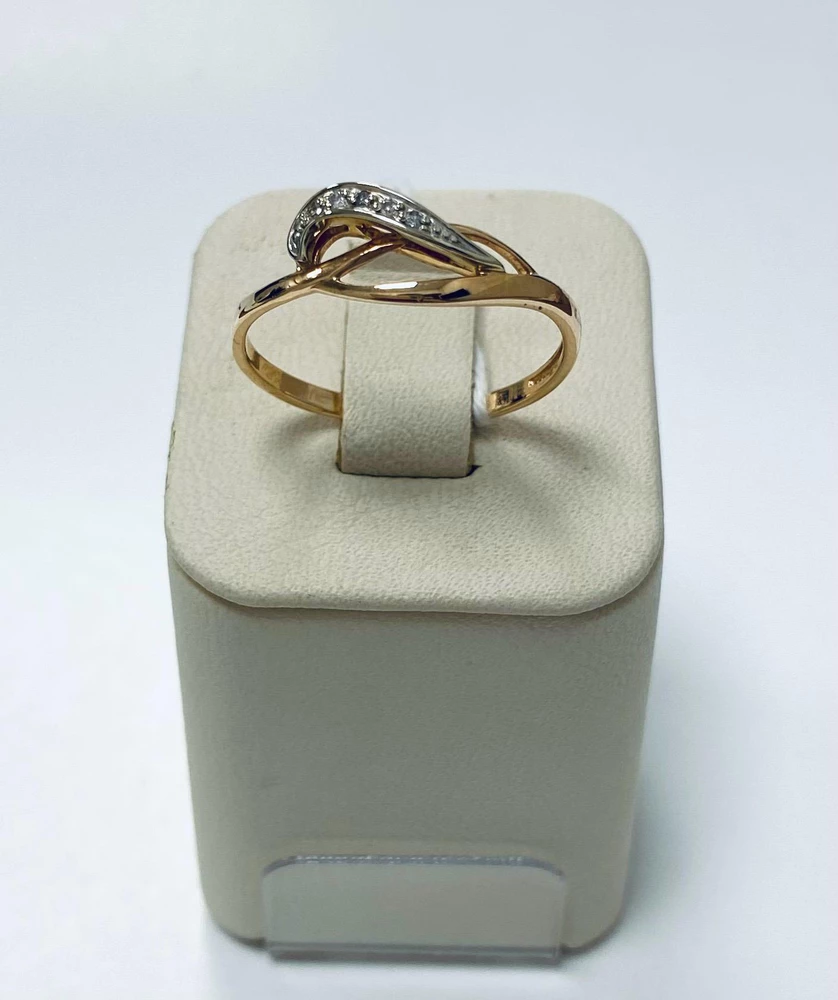 Кольцо с бриллиантом из красного золота 585 пробы