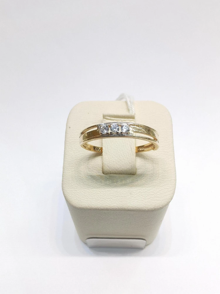 Кольцо с фианитом из красного золота 585 пробы