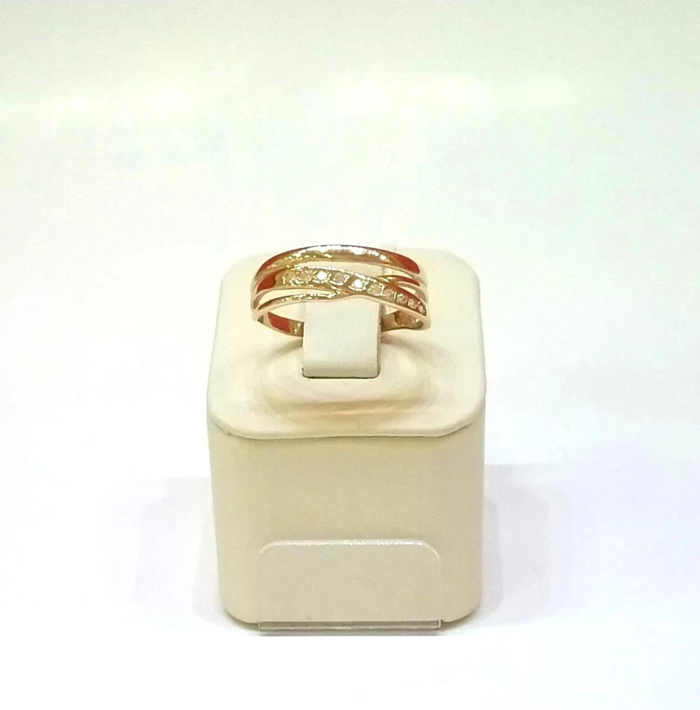 Кольцо с фианитом из красного золота 585 пробы