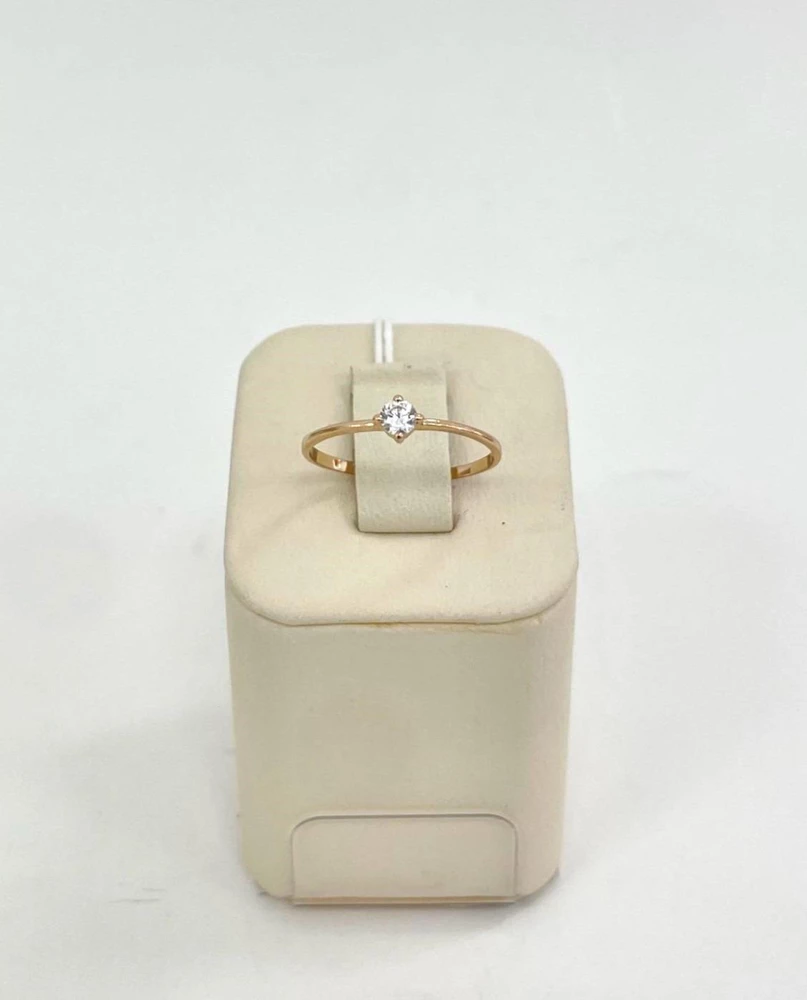 Кольцо с фианитом из красного золота 585 пробы