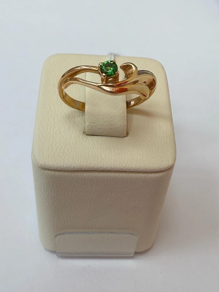 Кольцо с ситаллом из красного золота 585 пробы