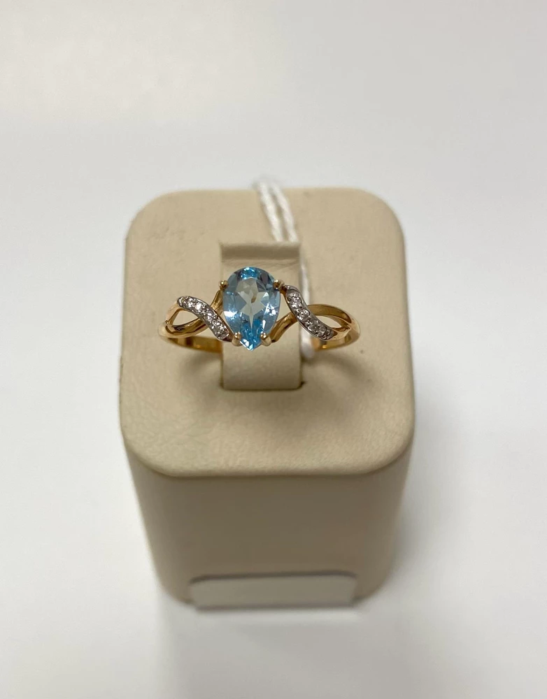 Кольцо с топазом из красного золота 585 пробы