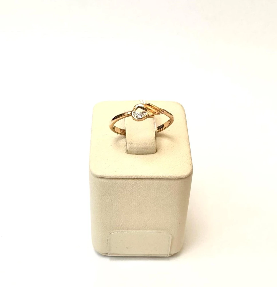 Кольцо с фианитом из красного золота 585 пробы