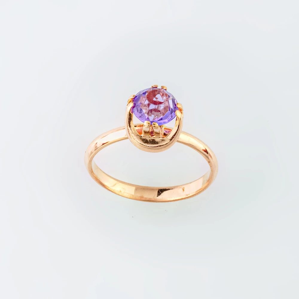 Кольцо с фианитом из красного золота 583 пробы Кольцо с фианитом из красного золота 583 пробы