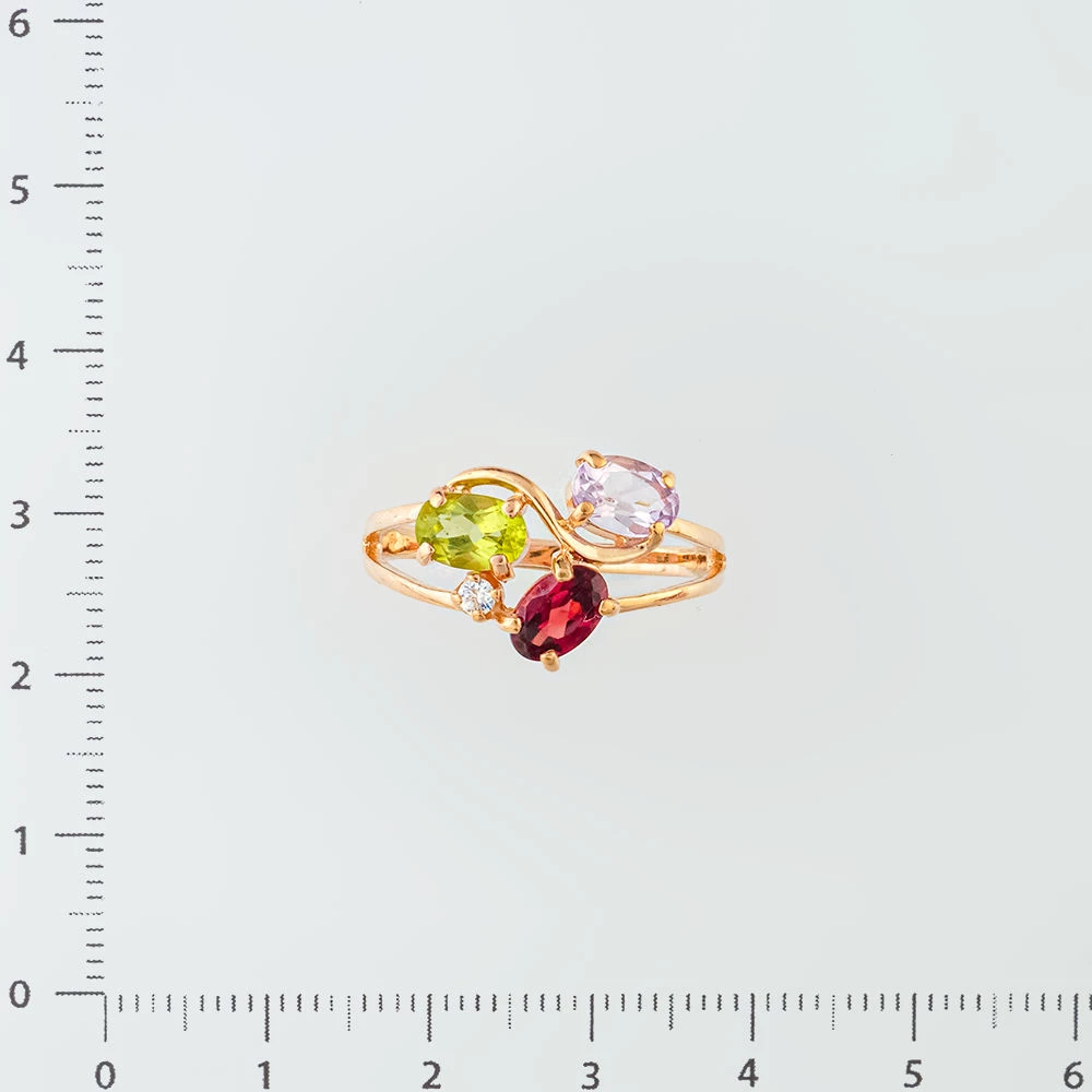 Кольцо с гранатом из красного золота 585 пробы Кольцо с гранатом из красного золота 585 пробы