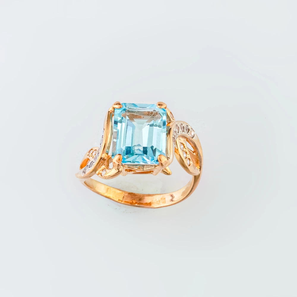 Кольцо с топазом из красного золота 585 пробы Кольцо с топазом из красного золота 585 пробы