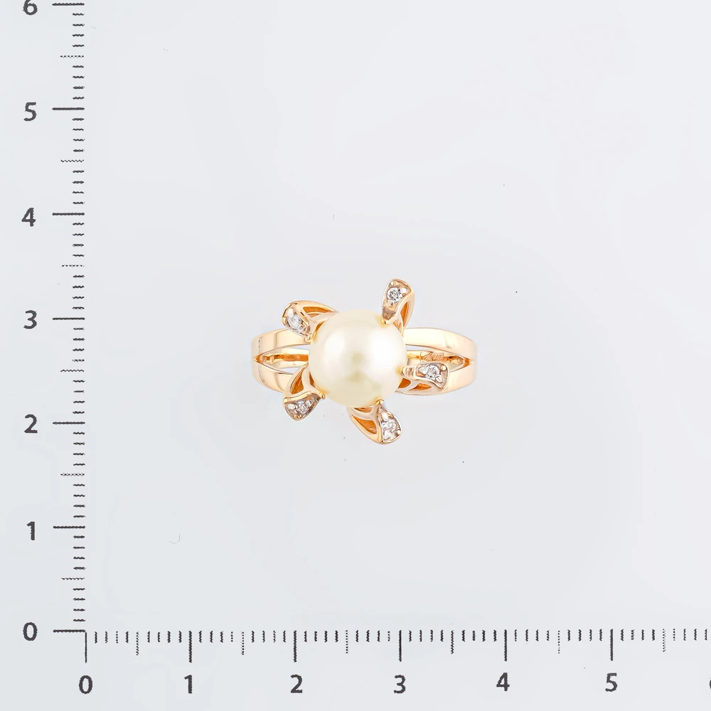 Кольцо с культивированным жемчугом из красного золота 585 пробы Кольцо с культивированным жемчугом из красного золота 585 пробы