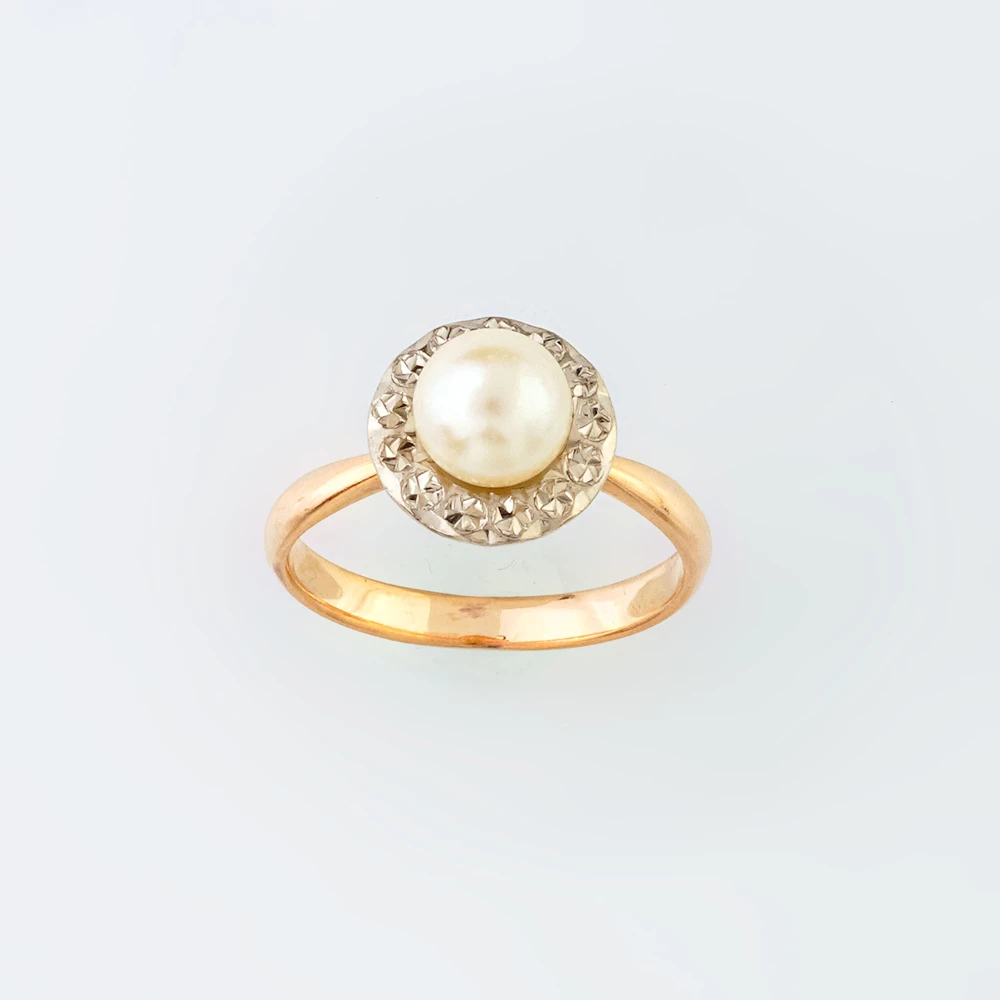 Кольцо с культивированным жемчугом из красного золота 583 пробы Кольцо с культивированным жемчугом из красного золота 583 пробы