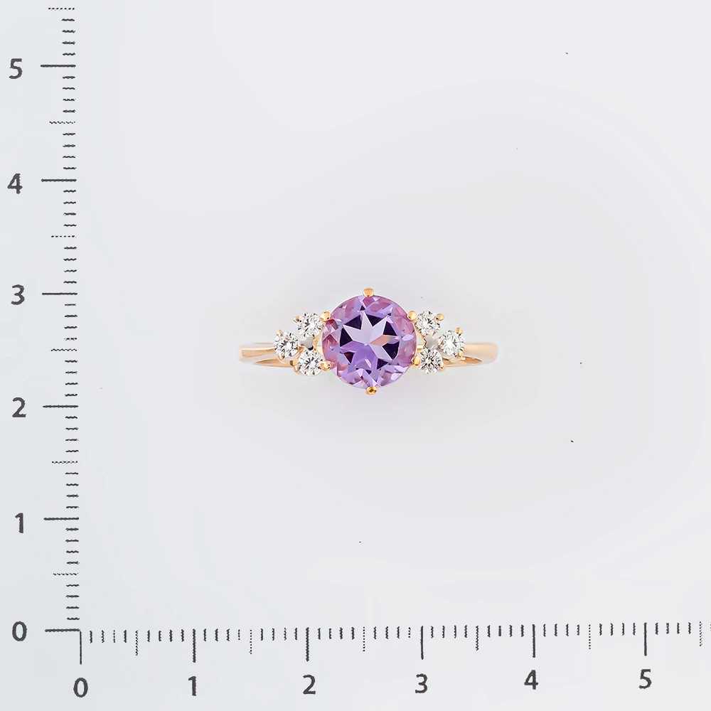 Кольцо с аметистом из красного золота 585 пробы Кольцо с аметистом из красного золота 585 пробы