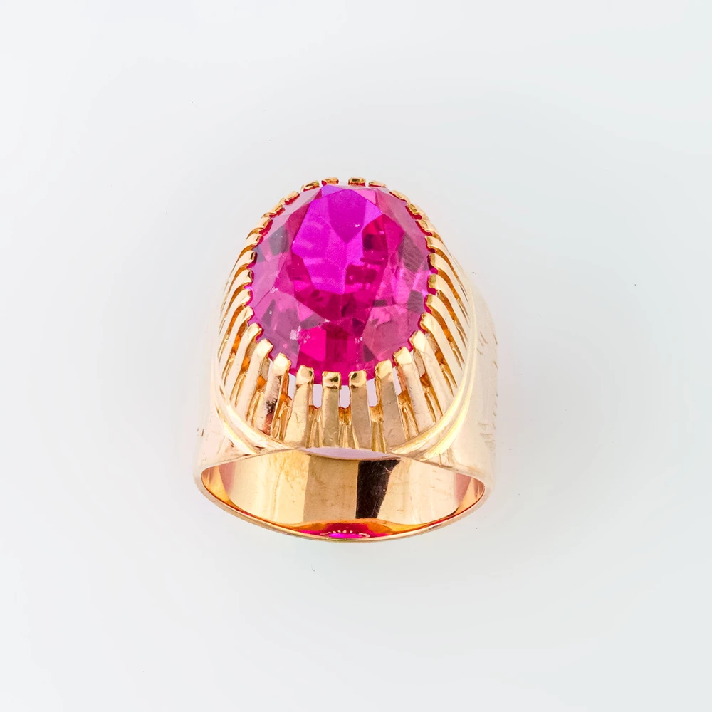 Кольцо с фианитом из красного золота 583 пробы Кольцо с фианитом из красного золота 583 пробы