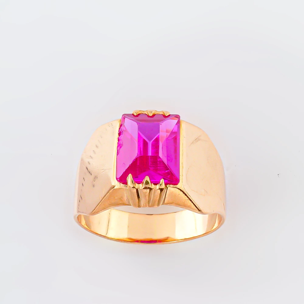 Кольцо с фианитом из красного золота 583 пробы Кольцо с фианитом из красного золота 583 пробы