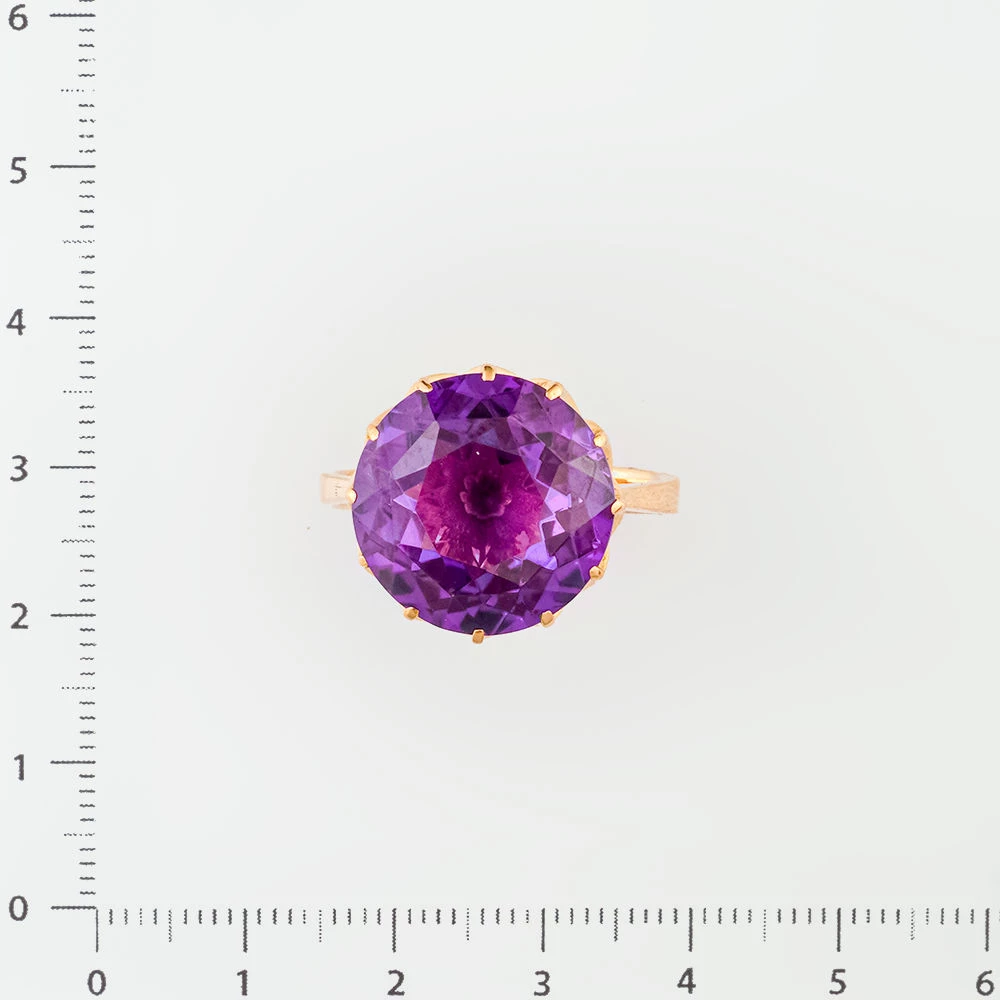 Кольцо с александритом синтетическим из красного золота 583 пробы Кольцо с александритом синтетическим из красного золота 583 пробы